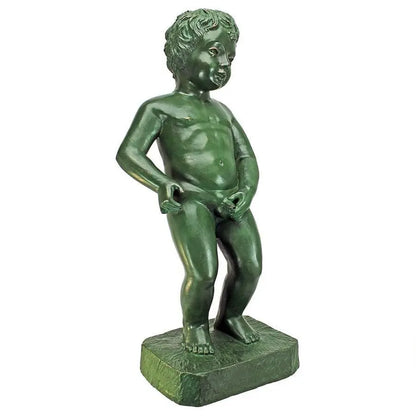 Design Toscano Garden Statues Design Toscano The Peeing Boy of Brussels Cast Bronze Garden Statue PK899