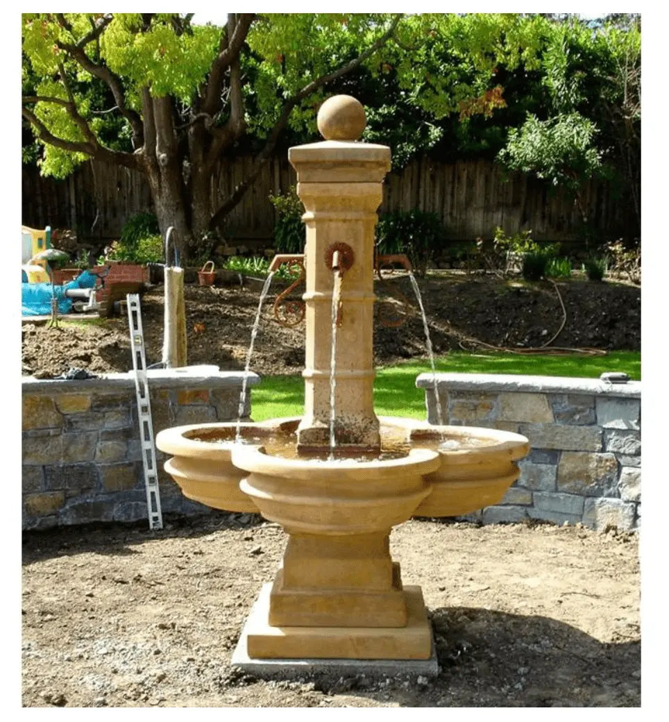 Giannini Garden Outdoor Fountains Avignon / Rustic Iron Spout Giannini Garden Avignon Spout Concrete Courtyard Outdoor Fountain 1584